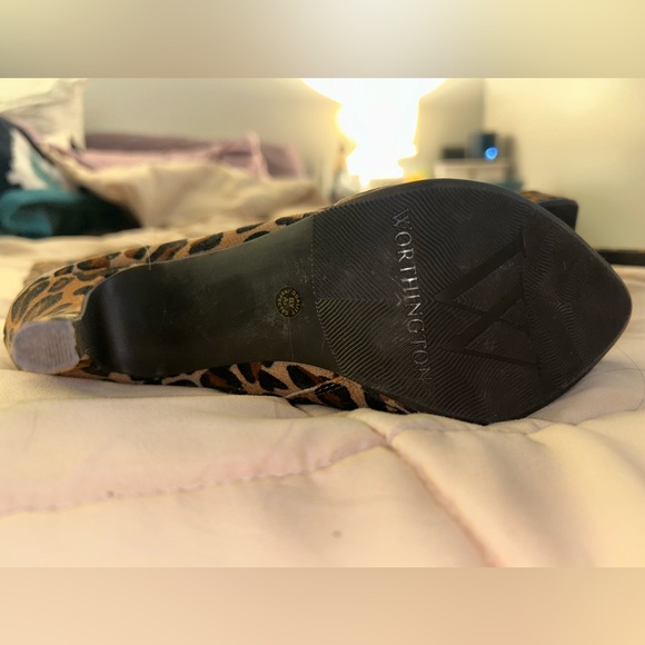 Worthington cheetah boots - Picture 3 of 3